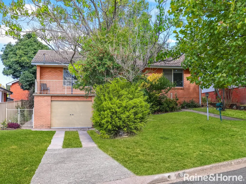 8 Edgell Street, West Bathurst, NSW 2795