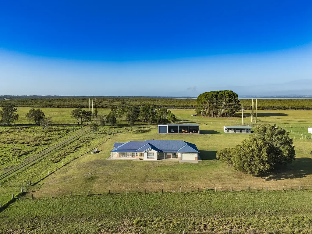 Williamtown 'Hampden Park' - A property of Distinction