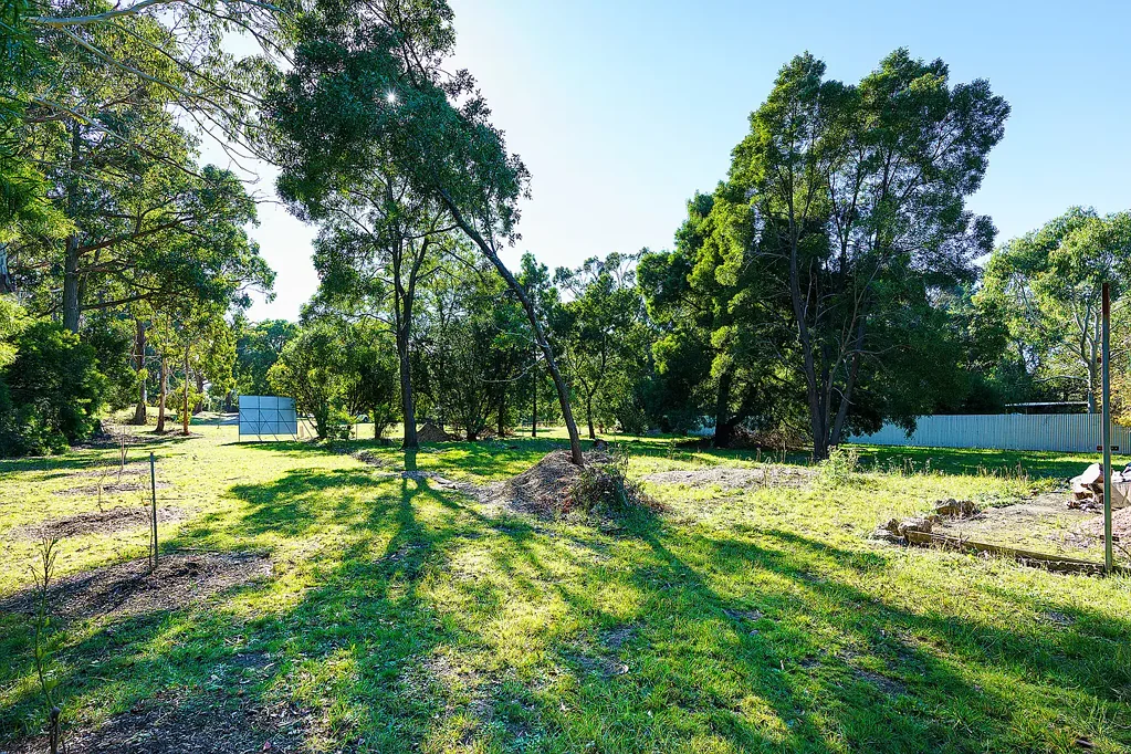 Sailors Falls Daylesford district - 2091m2 $299,500