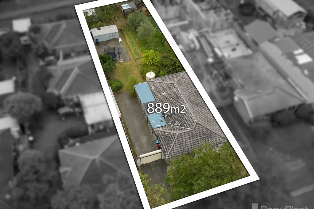 Berwick 4 Bedroom Full of potential on 891m2!