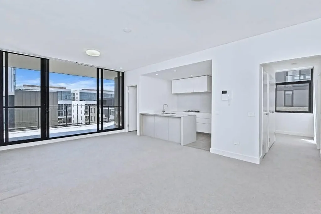 North Facing | Open Plan | Large Balcony | Study
