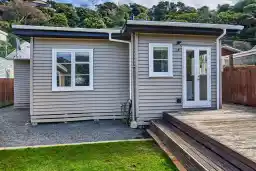 44 Airlie Road, Plimmerton