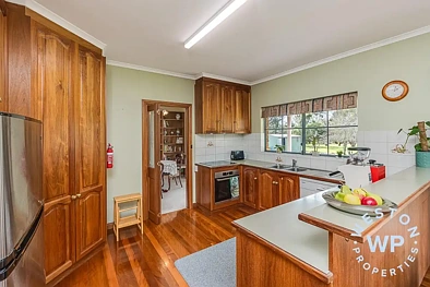 17 Mappinga Road, Oakbank, SA 5243, 3 slaapkamers, 2 badkamers, Lifestyle Section