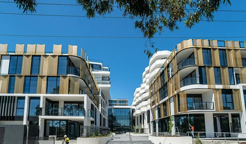 TWO BEDROOM APARTMENT IN CENTRAL LOCATION