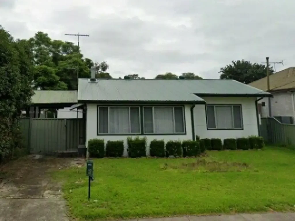 3 bedroom home in central location!