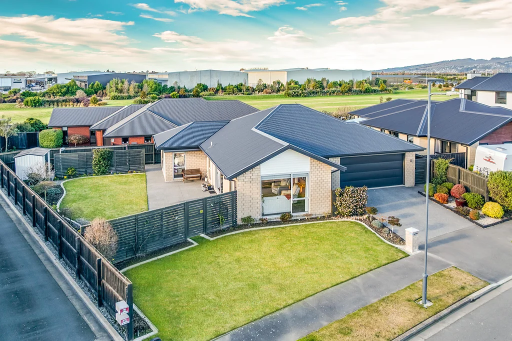Wigram 3Moenga Quality Homes Like This Don't Last!