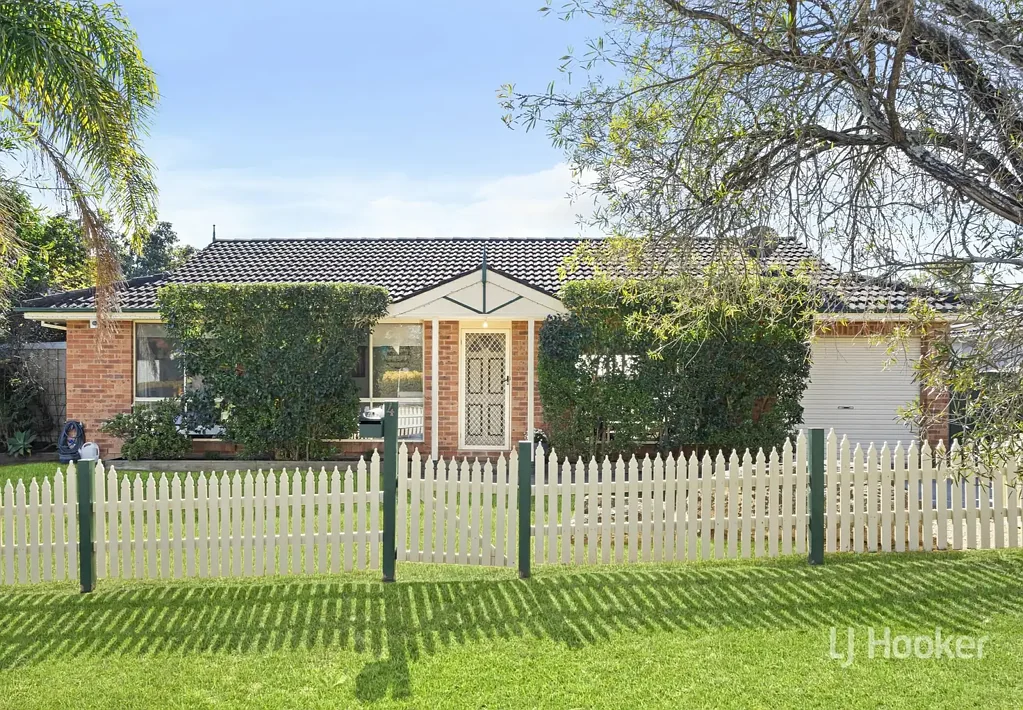 4 Kevin Place, Thirlmere, NSW 2572