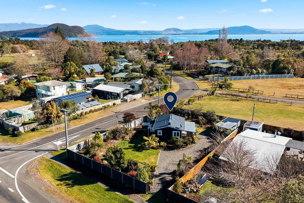 Lake Taupo (East) 2Phòng ngủ Your adventure base at Oruatua
