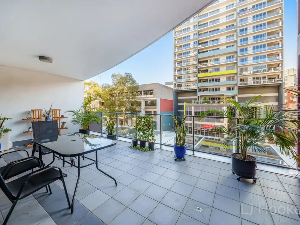 East Perth 1房  Times 2 | Where Resort Living Meets Inner-City Sanctuary