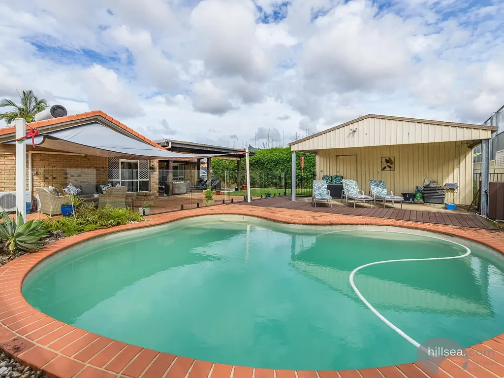 Helensvale 4部屋 MONTEREY KEYS ENTERTAINER