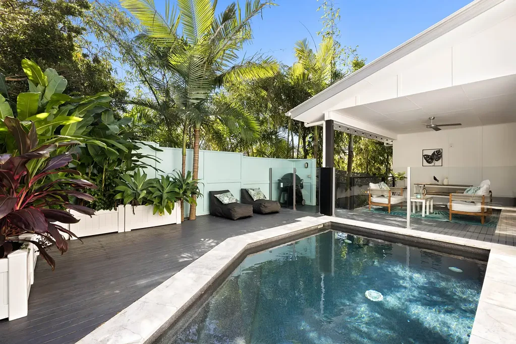 Coolum Beach 4 Bedroom MODERN FAMILY HOME IN SOUGHT AFTER CUL-DE-SAC