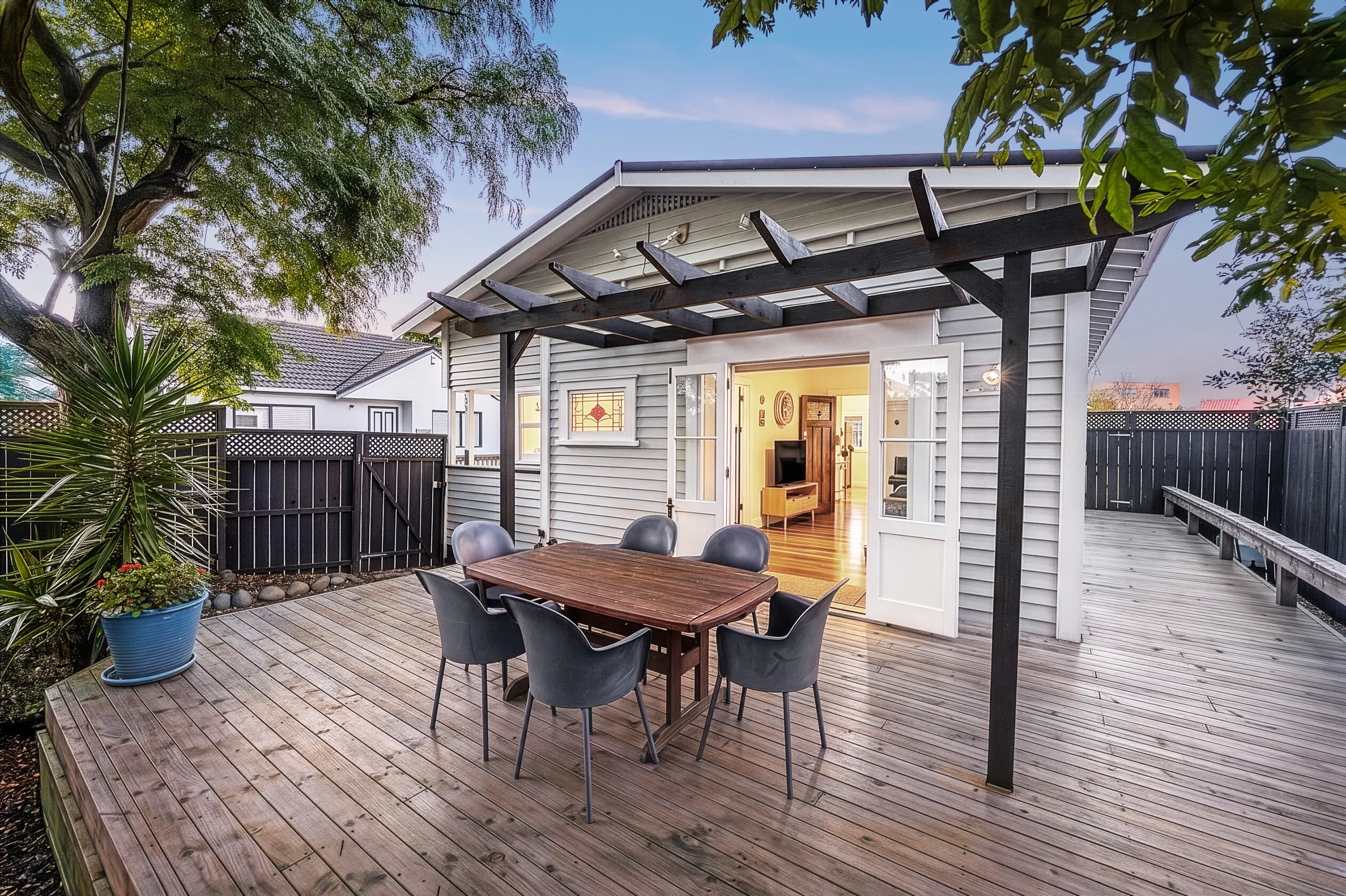Onehunga 2침실 Villa Magic - Priced To Sell!