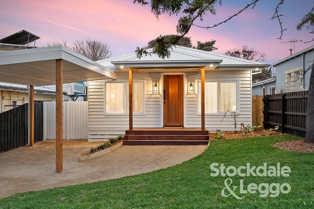 49 Ninth Avenue, Rosebud, VIC 3939