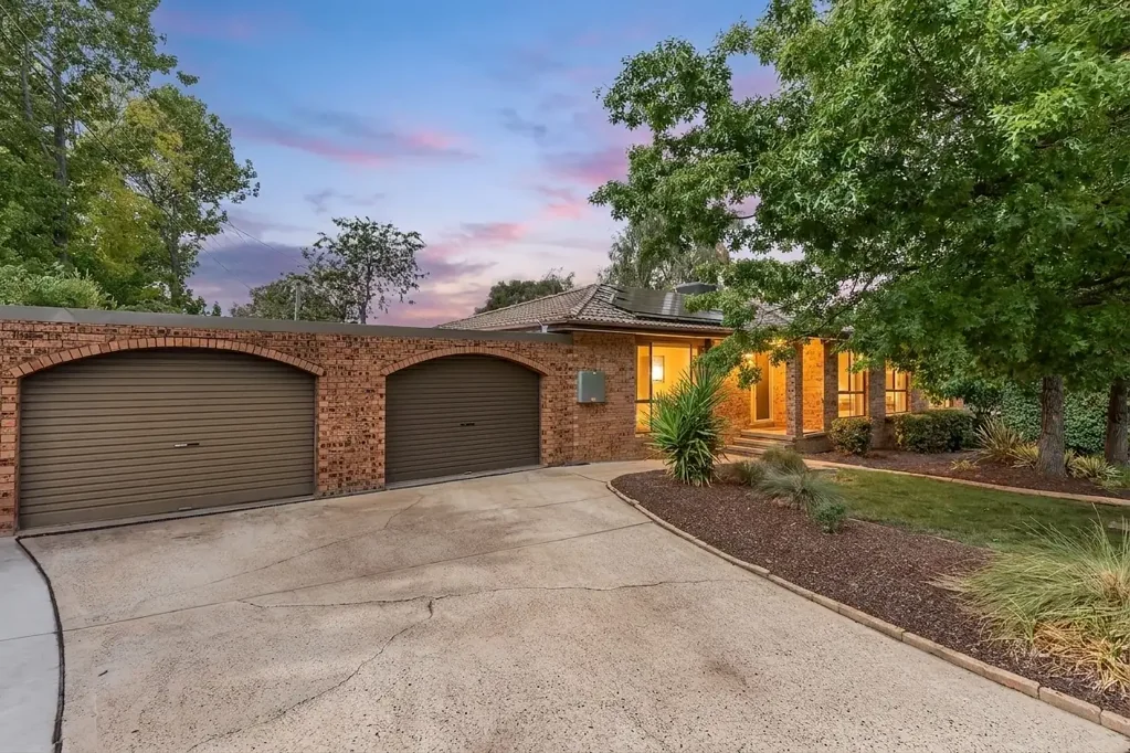 106 Maltby Circuit, Wanniassa, ACT 2903