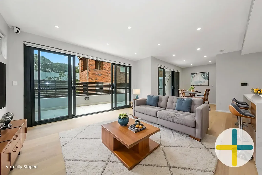 Private Luxury 3 Bedroom + Study Townhouse in Boutique Complex