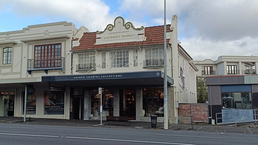 Ponsonby STUNNING CHARACTER PONSONBY