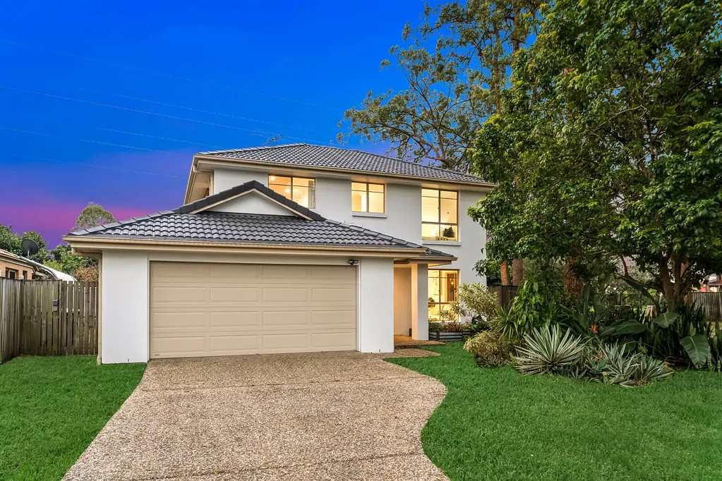 Sunnybank Hills 3Phòng ngủ Sunnybank Hills State School Catchment | Freshly Updated Family Home ready to move in