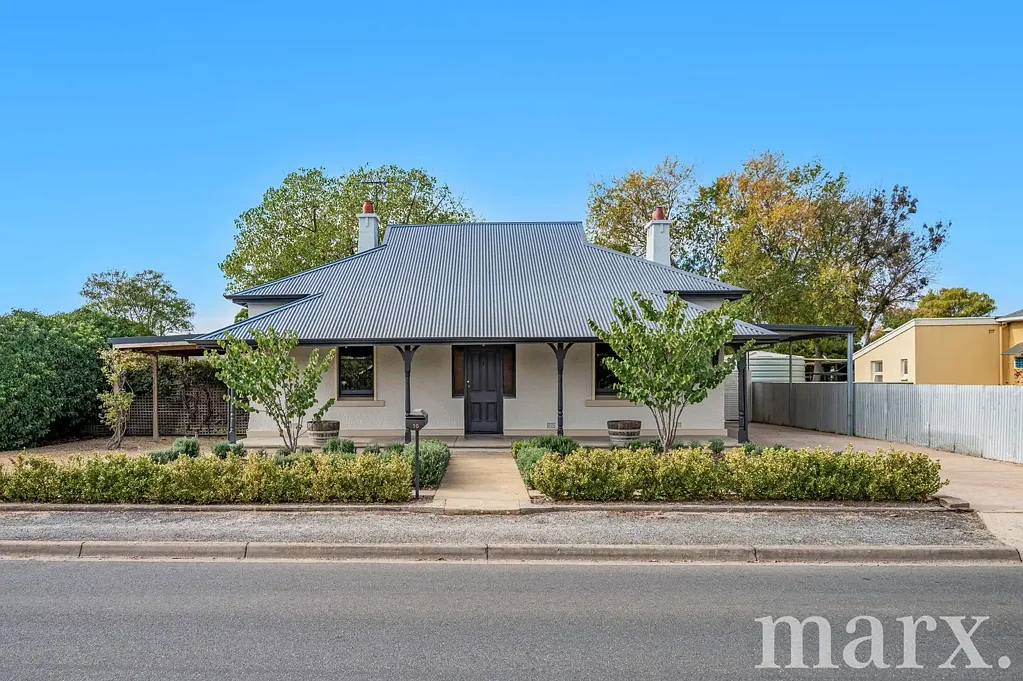 16 Fourth Street, Nuriootpa, SA 5355