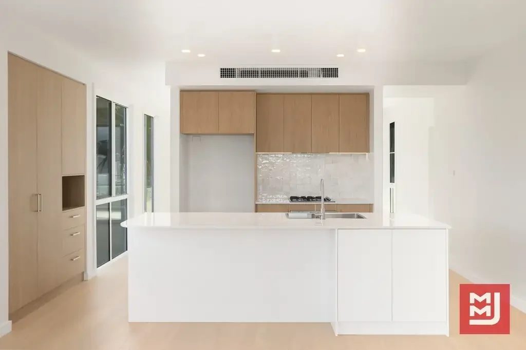 Executive Coastal Living