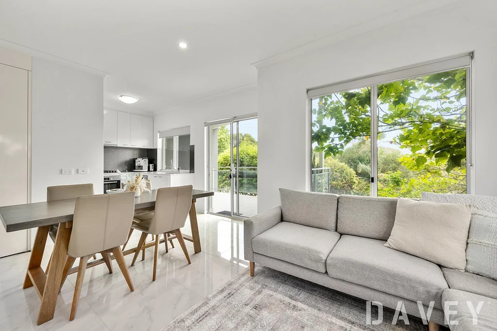 8/1 Stoner Place, Innaloo, WA 6018