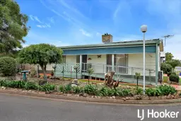 169 Casuarina Crescent, Hillier