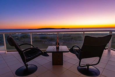Lancelin 4Kwarto A RARE OCEANFRONT MASTERPIECE ON LANCELIN ISLAND'S DOORSTEP