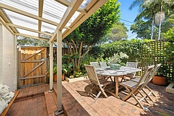 1/44 Oliver Street, Freshwater