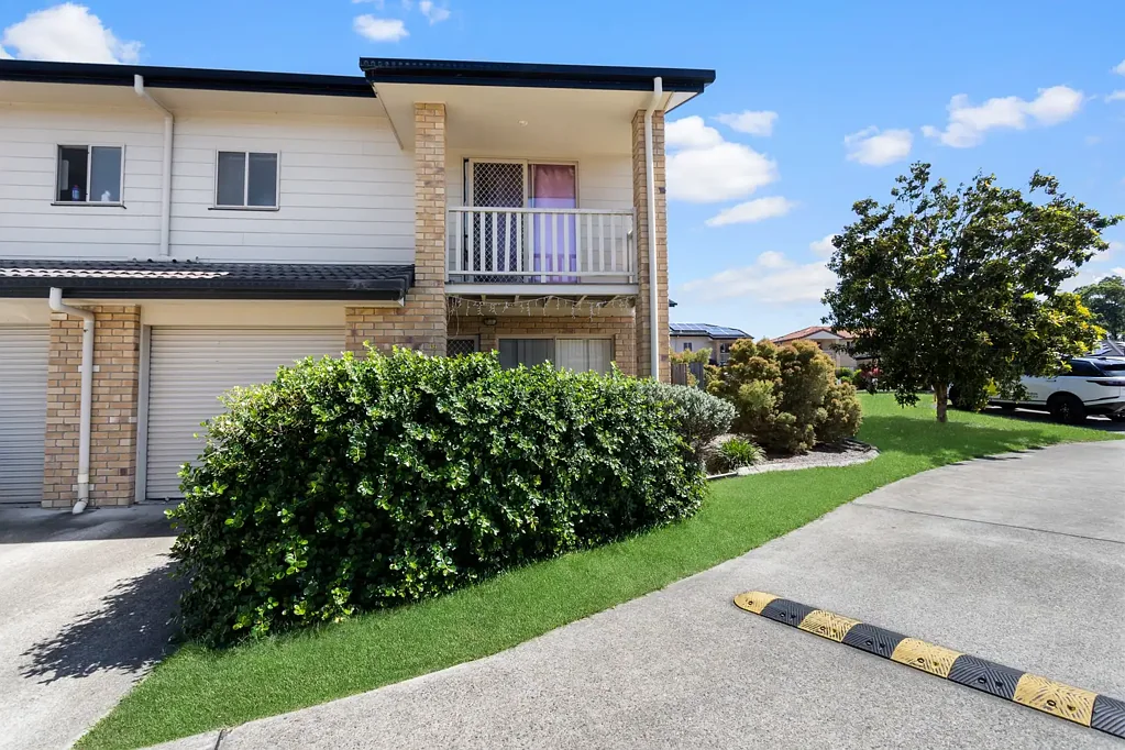 Deception Bay 3Habitaciones Modern Comfort in a Secure, Lifestyle-Focused Complex