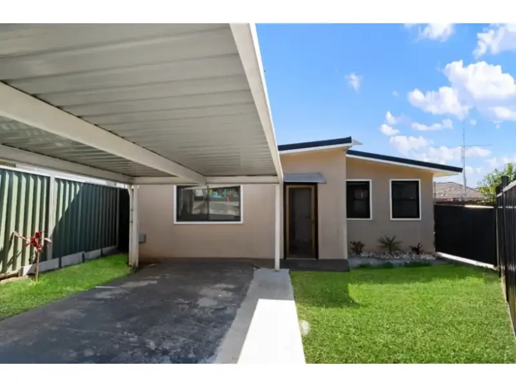 Modern 3-Bedroom Home in Convenient Blacktown Location.