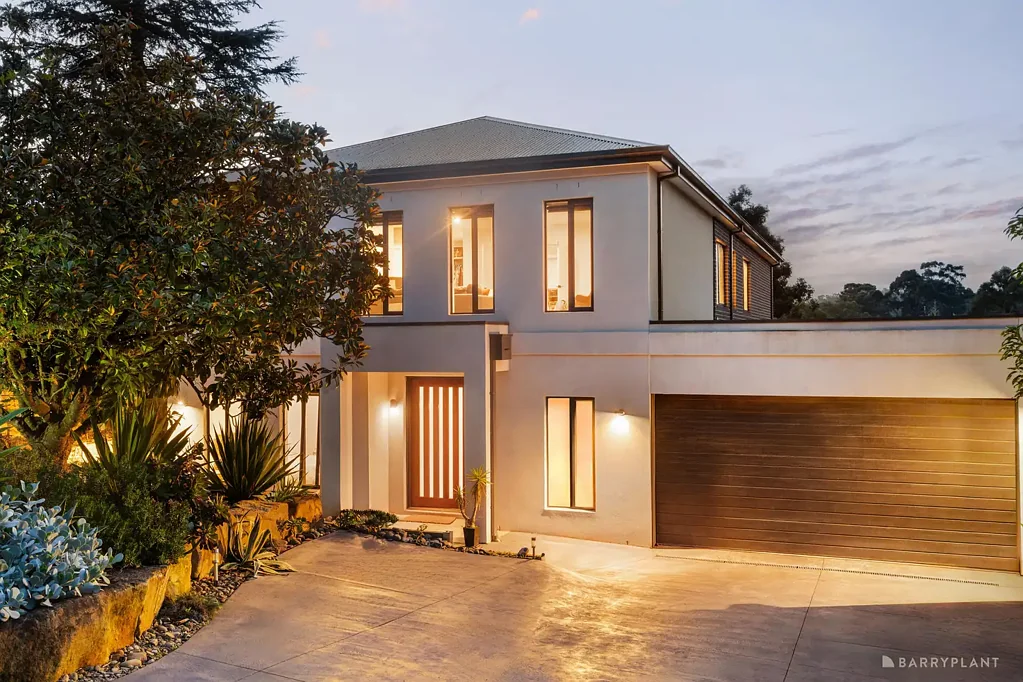 Warrandyte 5Kwarto Luxury family living with lifestyle appeal.