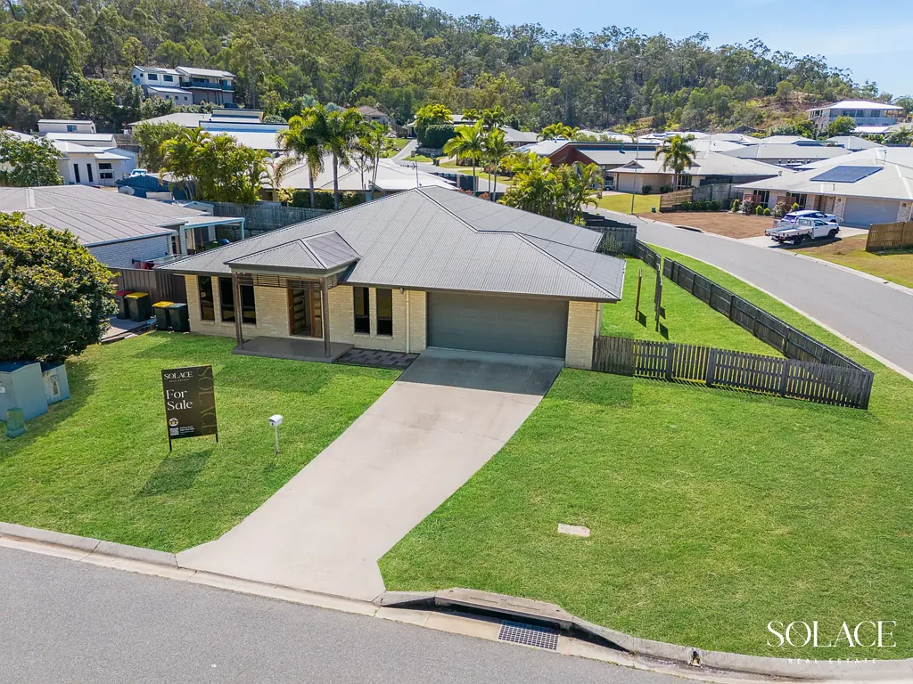 Boyne Island 4 Bedroom Spacious Family Home with Multiple Living Areas, Room for Pool & Shed!