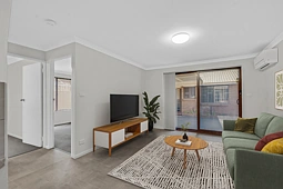 3/10 Wellington Street, Bunbury
