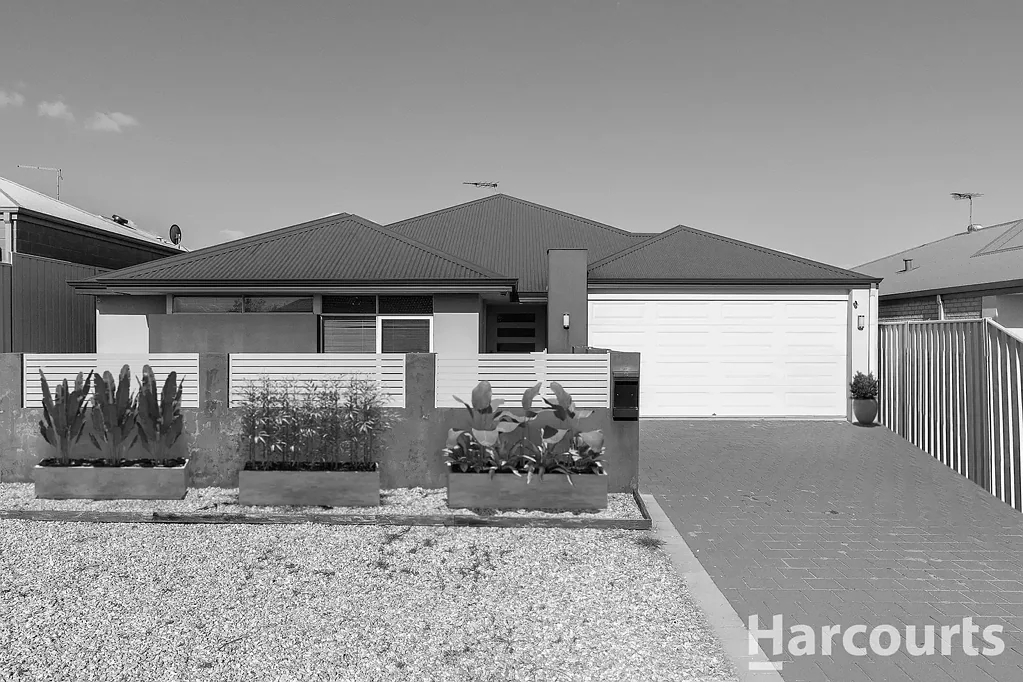 Lakelands 4ห้องนอน Under Offer by HARCOURTS Mandurah - Dani Rogliano