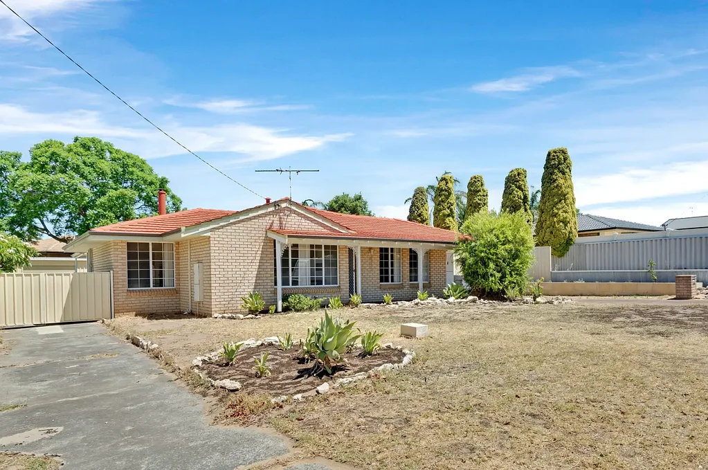165 Lucy Victoria Avenue, Australind, WA 6233