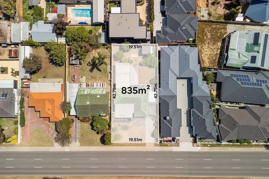 138 Leach Highway, Melville, WA 6156