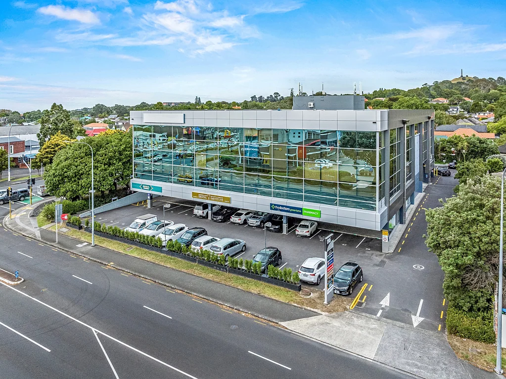 Greenlane Premium Office with Parking in Greenlane