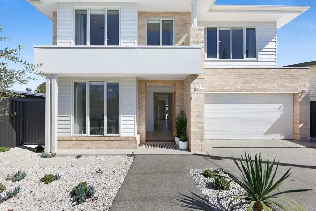 152 Turpin Road, Labrador, QLD 4215