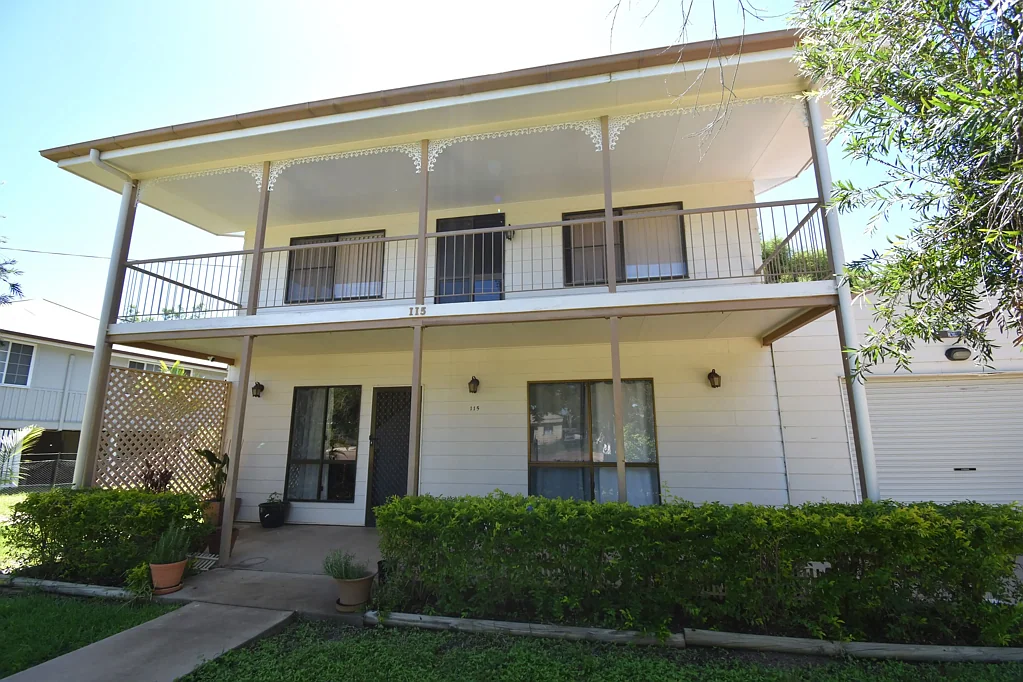 Longreach 5房  Sizable & Spacious
