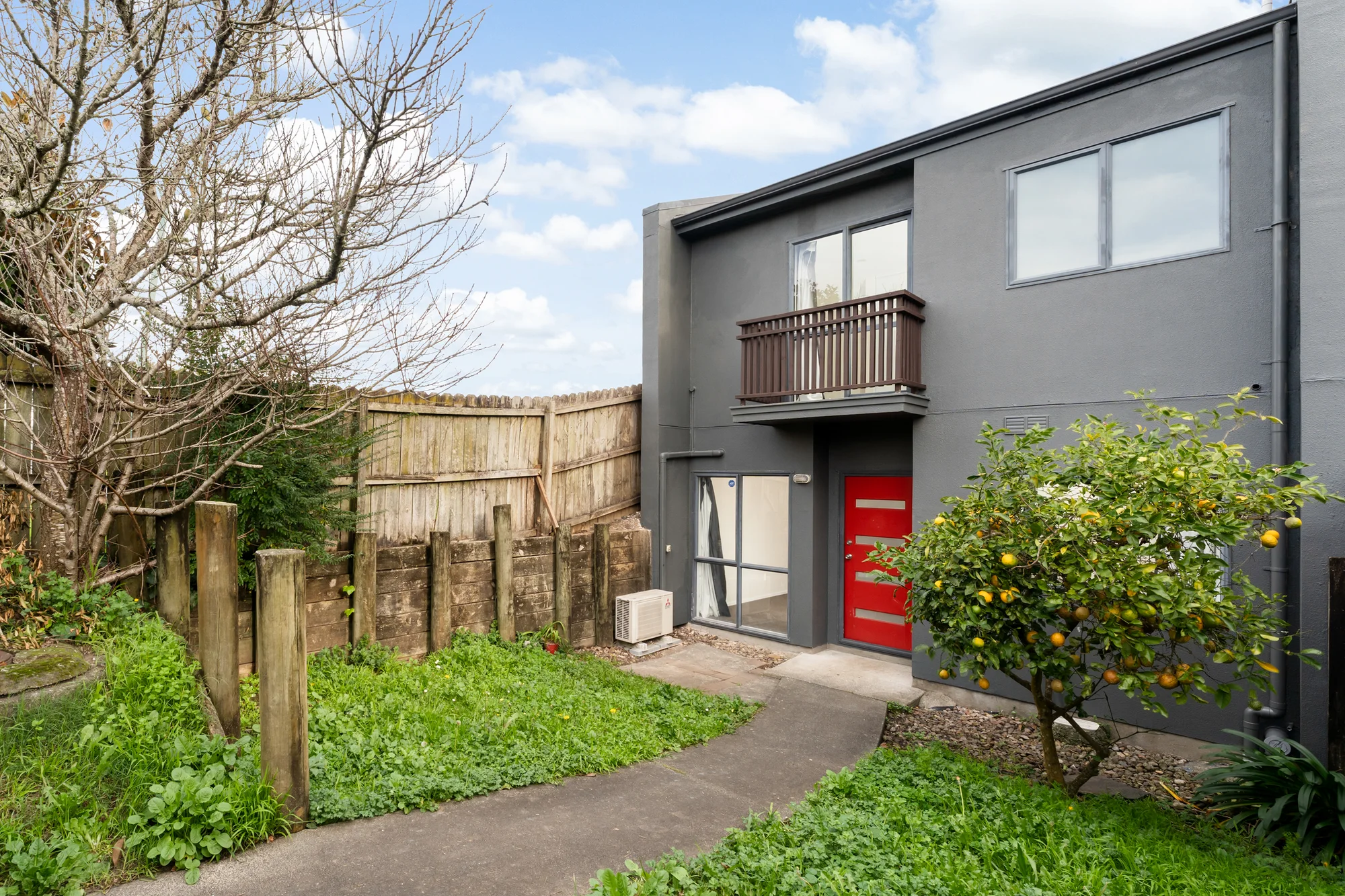 Henderson 3Habitaciones Investor Alert - Approx. 7% Gross Yield!