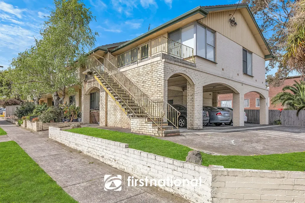 Dandenong 2部屋 Prime Investment Opportunity in Central Dandenong
