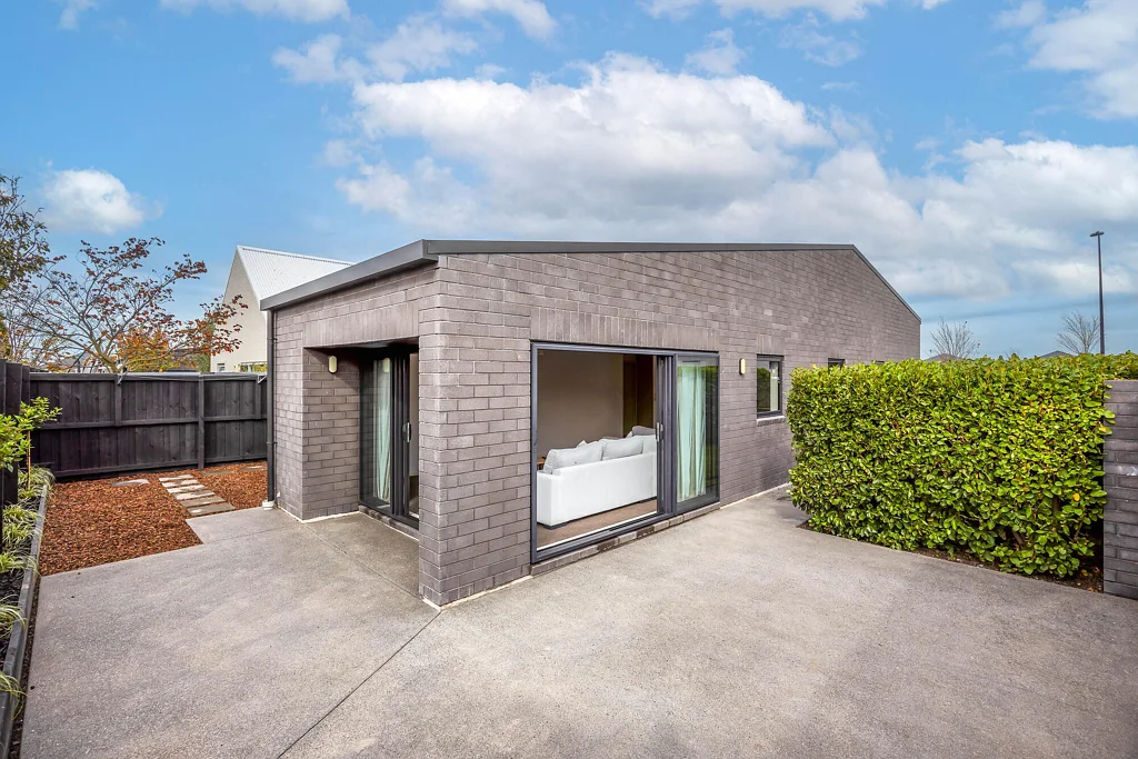 Rolleston 3غرفة نوم Move straight into modern comfort