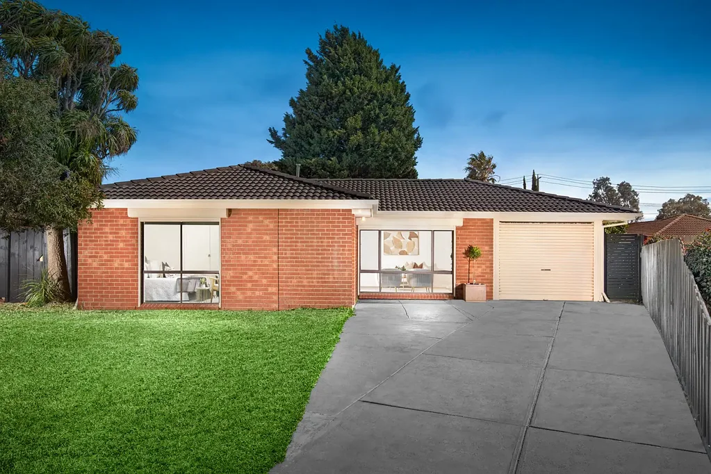 6 Bronsdon Court, Mill Park, VIC 3082