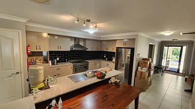 18 Camberwell Close, Gleneagle, QLD 4285, 6 slaapkamers, 2 badkamers, House