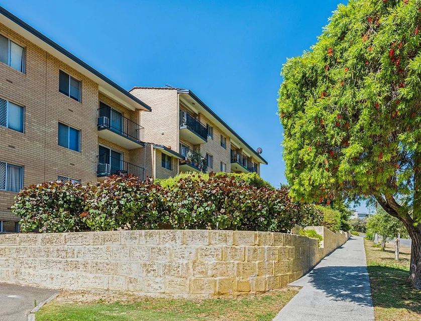 18/2 Russell Avenue, North Perth, Perth CBD, 1 rūma, 1 rūma horoi, Apartment