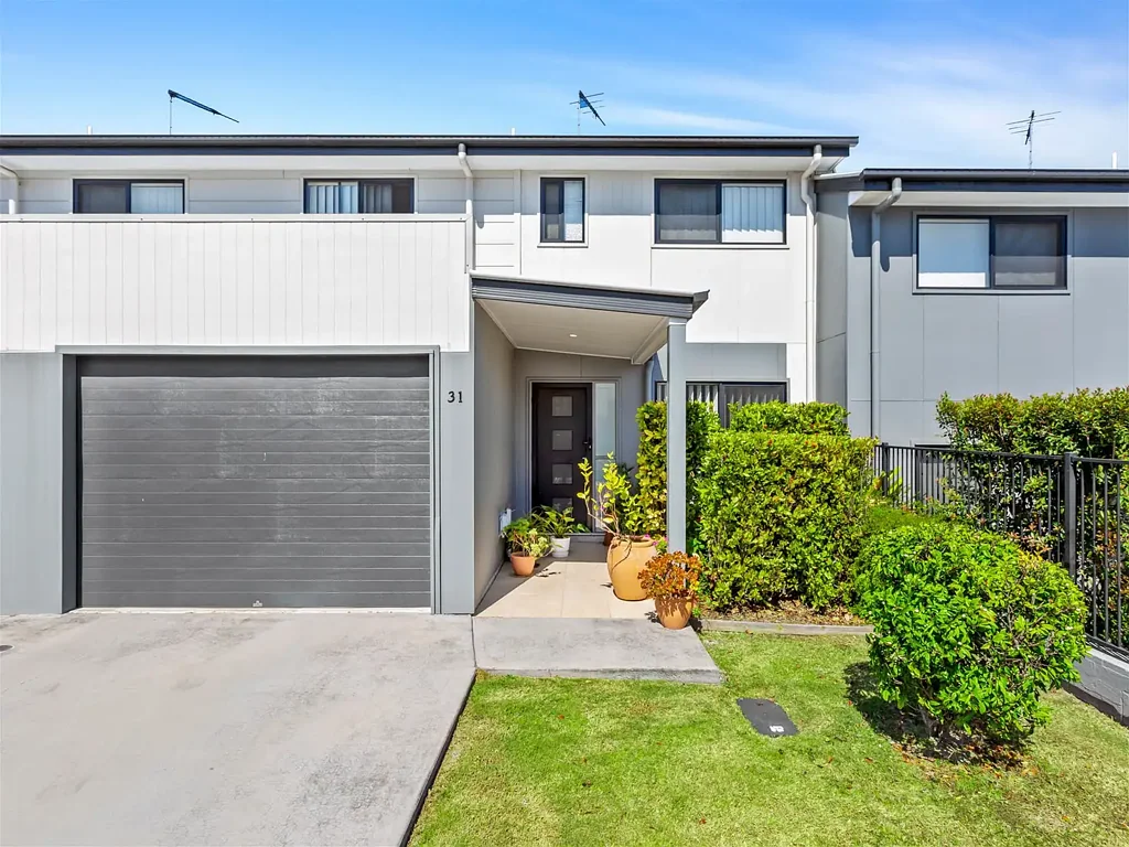 31/1 Emerald Place, Bridgeman Downs, QLD 4035