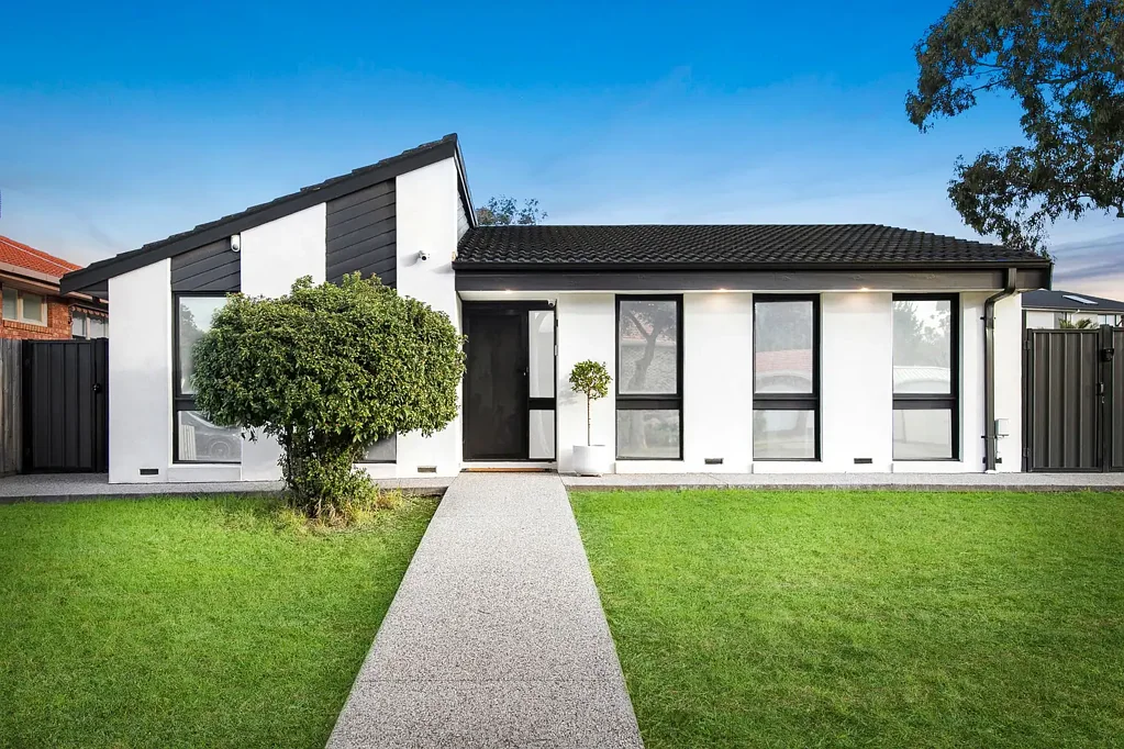 11 Wyperfeld Avenue, Taylors Lakes, VIC 3038