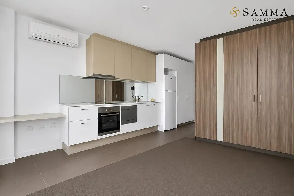 Ultimate Inner-City Studio Apartment Living with Exclusive Resident Amenities - For Lease!
