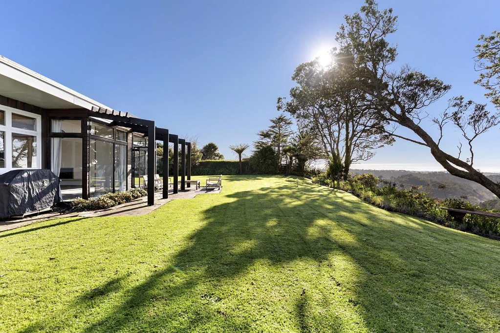 11 Puketaha Road, Swanson, Auckland