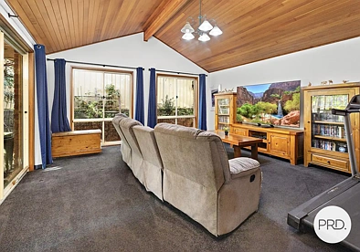 2 Hillside Drive, Albion Park, NSW 2527, 4 slaapkamers, 2 badkamers, House