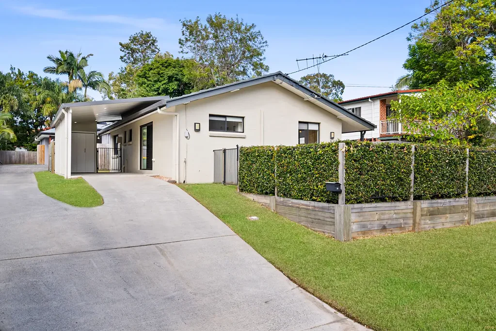 23 Currawong Drive, Birkdale, QLD 4159